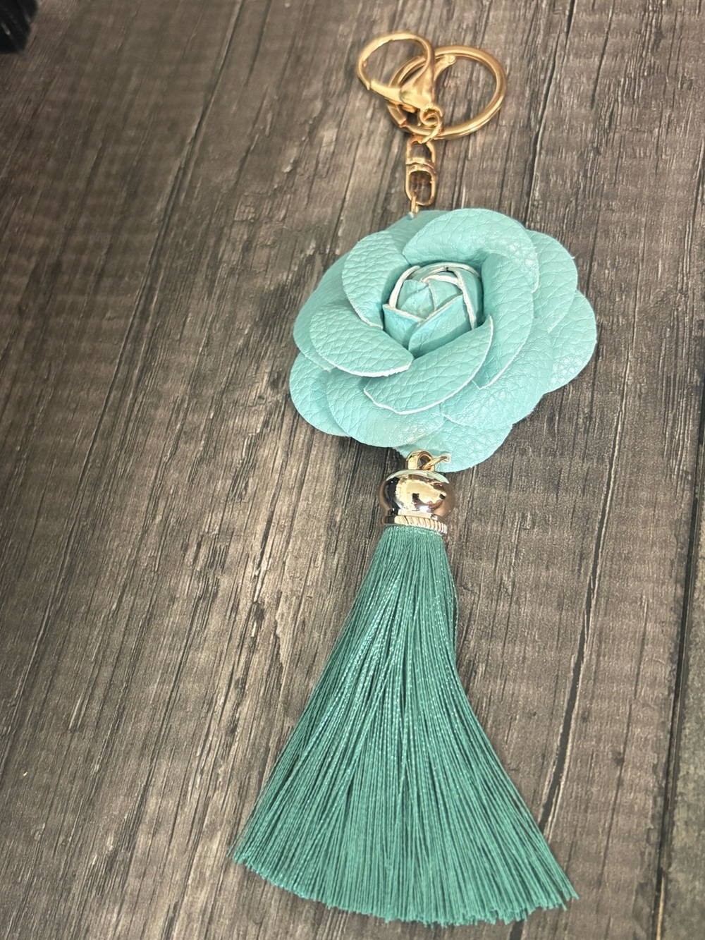 Turquoise Floral Tassel Key & Card Holder Charm - Picture 3 of 4
